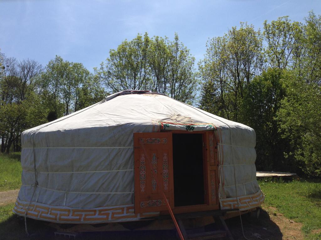 Camping Domaine De Mepillat Saint-Nizier-le-Bouchoux الغرفة الصورة