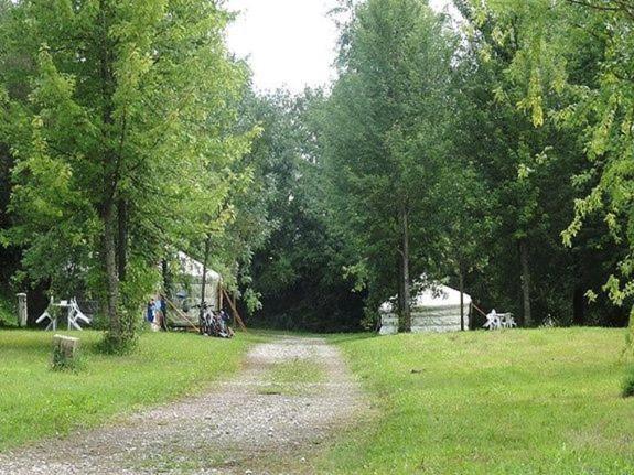 Camping Domaine De Mepillat Saint-Nizier-le-Bouchoux المظهر الخارجي الصورة